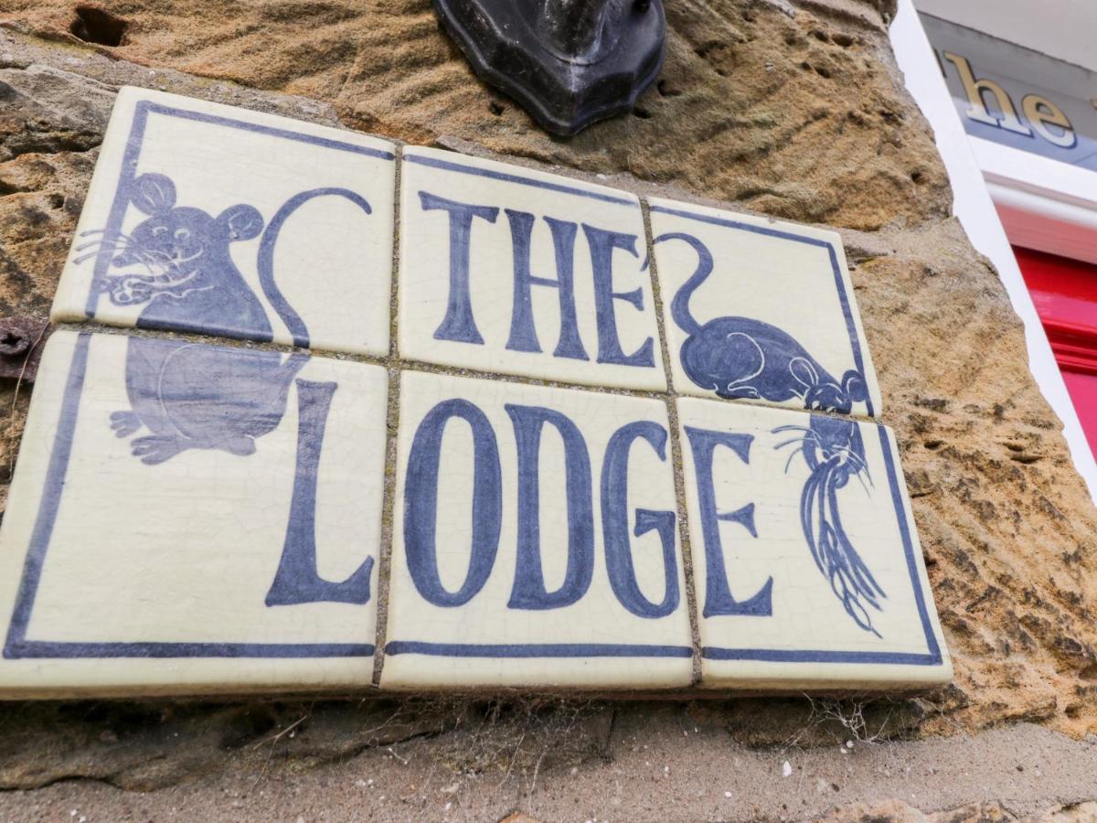 The Lodge ويتبي المظهر الخارجي الصورة